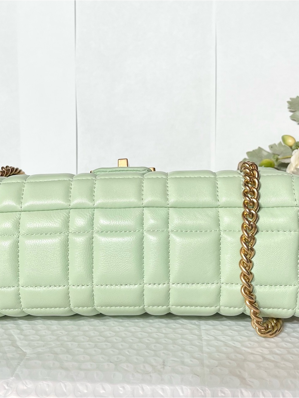 Kate Spade Evelyn Pistachio Green Quilted Leather Crossbody $458 MSRP - Picture 7 of 9